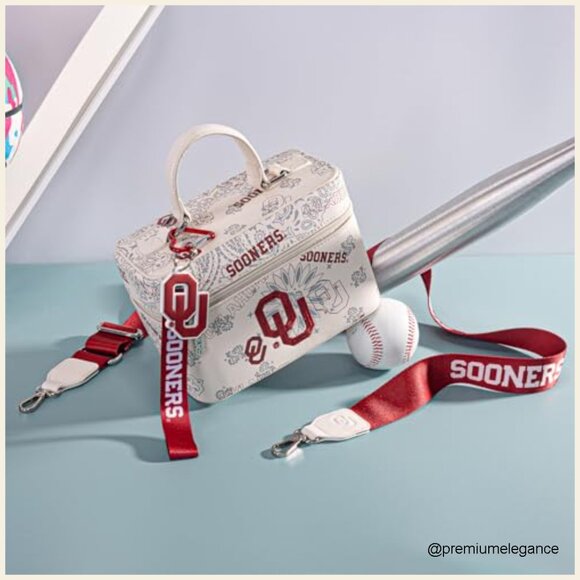 Convertible Crossbody Purse with Adjustable Strap, Stadium Approved Size - Picture 3 of 7